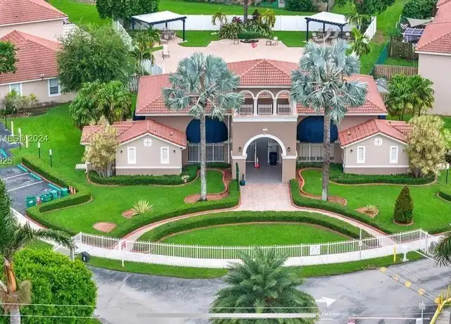 Property at 13801 SW 275th Ter, Homestead, FL, 33032, 3 beds, 2.5 baths, [object Object]