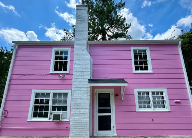 Property at 1006 S Columbia St Unit 7, Chapel Hill, NC, 27514, 2 beds, 1 bath, [object Object]