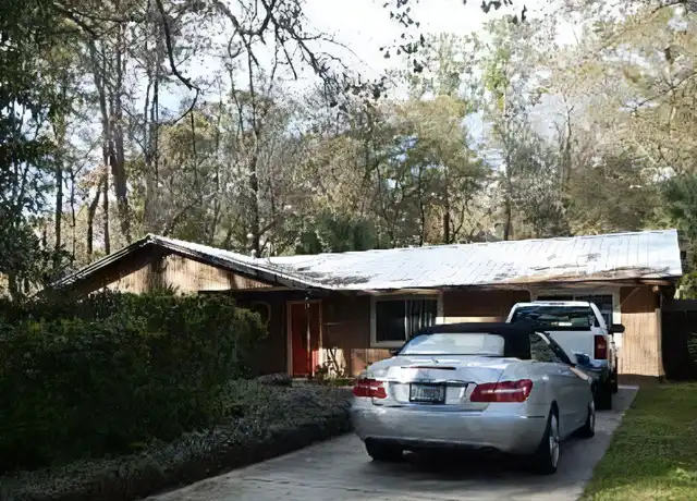 Property at 2904 NW 40th Pl, Gainesville, FL, 32605, 3 beds, 2 baths, [object Object]
