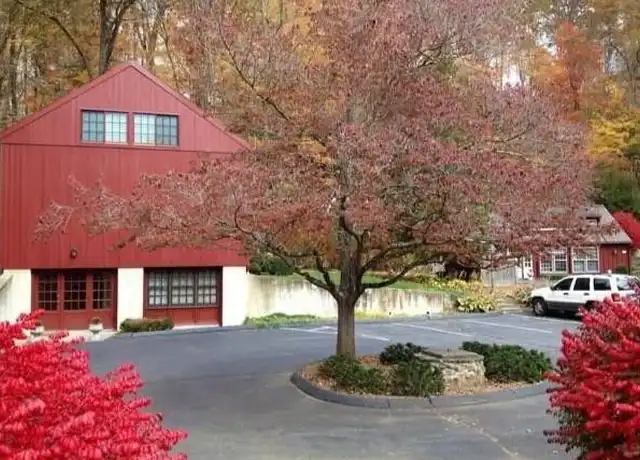 Property at 138 W Main St Unit 4, Chester, CT, 06412, 1 bed, 1 bath, [object Object]