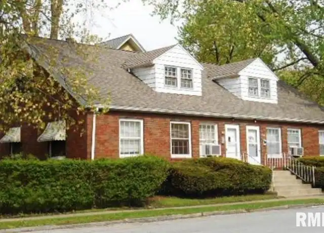 Property at 326 N Pine St, Davenport, IA, 52802, 3 beds, 1 bath, [object Object]