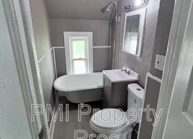 Property at 2632 N 24th Pl, Milwaukee, WI, 53206, 3 beds, 1 bath, [object Object]