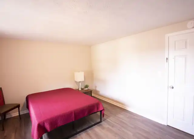 Property at 207 Burns Rd Unit 1, Carrollton, GA, 30117, 1 bed, 1 bath, [object Object]