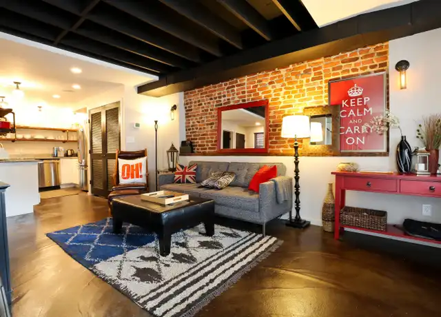 Property at 811 T St NW, Washington, DC, 20001, 2 beds, 1.5 baths, [object Object]