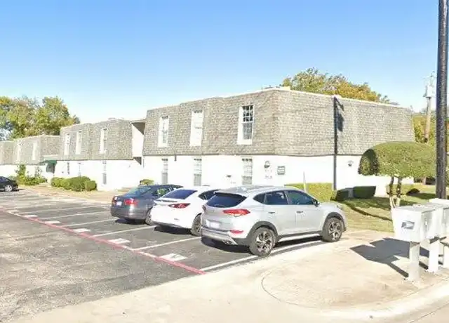 Property at Dalipark Condominiums - 421 E Worth St, Grapevine, TX, 76051, 1 bed, 1 bath, [object Object]
