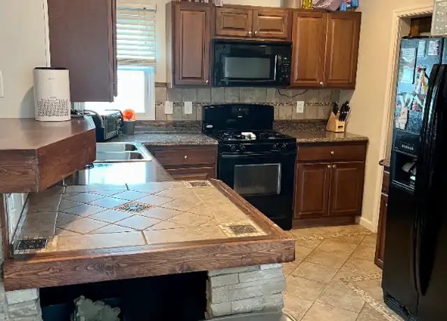 Property at 310 Murphy Ave, Endicott, NY, 13760, 3 beds, 1 bath, [object Object]
