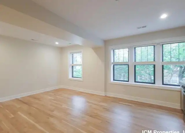 Property at 2015 W Ainslie St, Chicago, IL, 60625, 1 bed, 1 bath, [object Object]