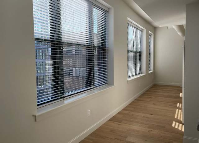 Photo of 28 Petronelli Way Unit 205, Brockton, MA 02301