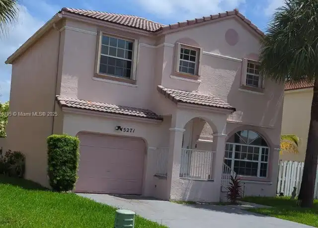 Property at 15271 NW 6th Ct Unit 1, Pembroke Pines, FL, 33028, 3 beds, 2.5 baths, [object Object]