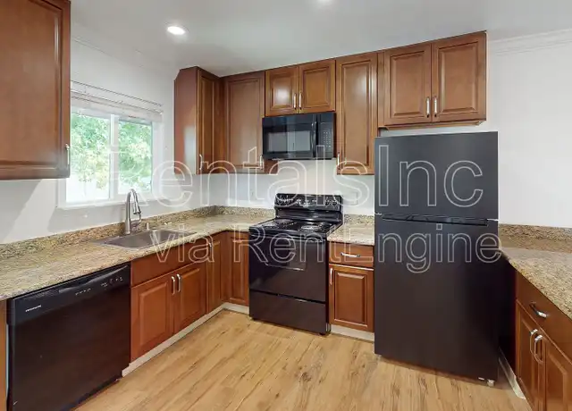 Property at 16914 California 12 Unit 10, Sonoma, CA, 95476, 2 beds, 1 bath, [object Object]