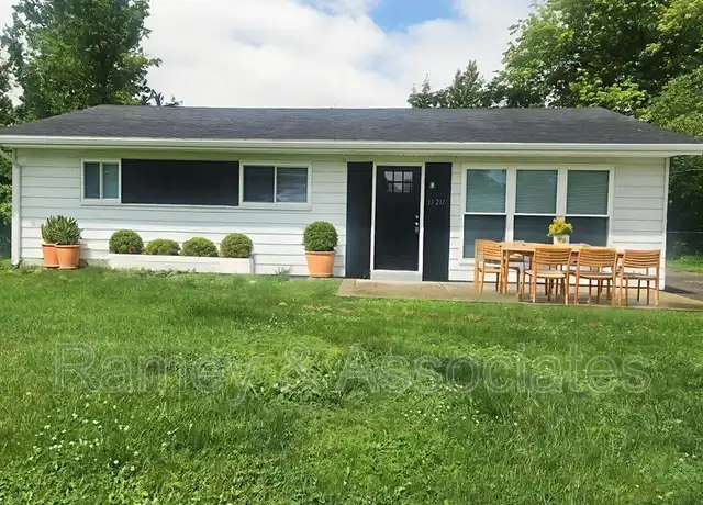 Property at 13217 Forge Cir, Louisville, KY, 40272, 3 beds, 1.5 baths, [object Object]