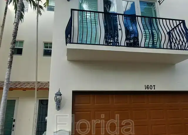 Property at 1607 NE 9th St, Fort Lauderdale, FL, 33304, 3 beds, 3.5 baths, [object Object]