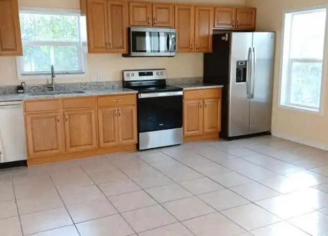 Property at 730 Aransas Ave Unit 4, San Antonio, TX, 78210, 2 beds, 1 bath, [object Object]