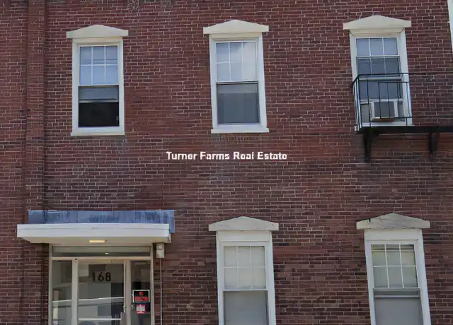 Property at 168 N Beacon St Unit 2, Boston, MA, 02135, 2 beds, 1 bath, [object Object]