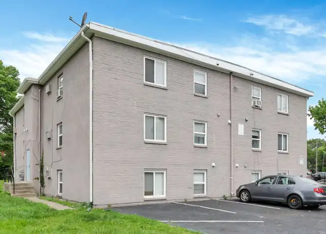 Property at 1581 E Mound St Unit 2D, Columbus, OH, 43205, 2 beds, 1 bath, [object Object]