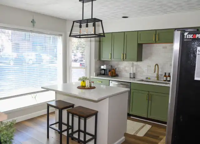 Property at 835 Battlefield Dr, Nashville, TN, 37204, 2 beds, 2.5 baths, [object Object]