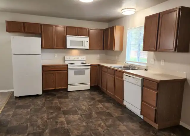 Property at 16023 N 19th St #103, Nampa, ID, 83687, 3 beds, 1.5 baths, [object Object]