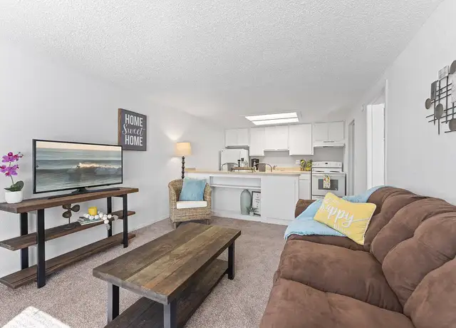 Photo of 1200 Beville Rd, Daytona Beach, FL 32114