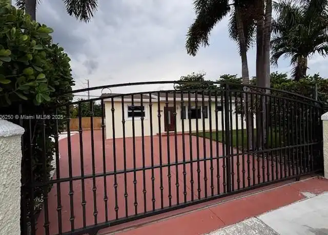 Property at 15631 SW 296th St, Homestead, FL, 33033, 3 beds, 3 baths, [object Object]