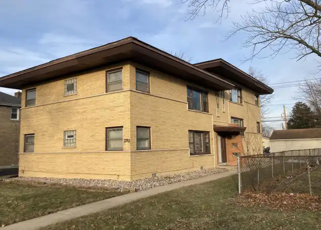Property at 17915 Wentworth Ave Unit 2, Lansing, IL, 60438, 2 beds, 1 bath, [object Object]