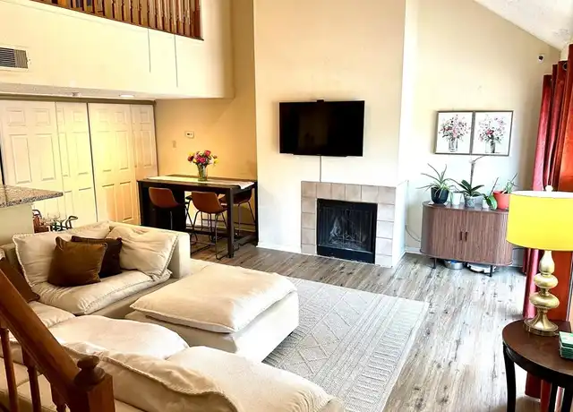 Property at 2300 Old Spanish Trl #2027, Houston, TX, 77054, 1 bed, 1 bath, [object Object]