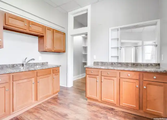 Property at 29 S Military Rd Unit 1, Fond du Lac, WI, 54935, 2 beds, 1 bath, [object Object]