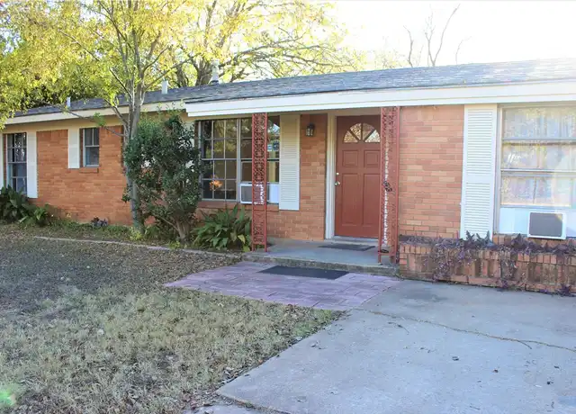 Property at 2303 Towbridge Cir, Austin, TX, 78723, 3 beds, 2 baths, [object Object]