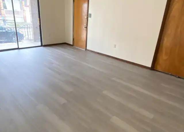Property at 935 Russellwood Ave, Mc Kees Rocks, PA, 15136, 2 beds, 1 bath, [object Object]