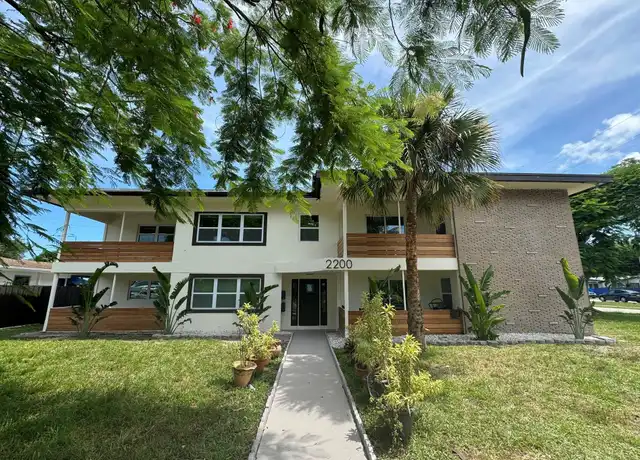 Property at 2200 NE 173rd St Unit 1, North Miami Beach, FL, 33160, 2 beds, 1 bath, [object Object]