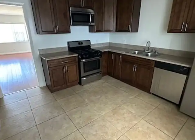 Property at 3666 Vinton Ave Unit 08, Los Angeles, CA, 90034, 2 beds, 2 baths, [object Object]