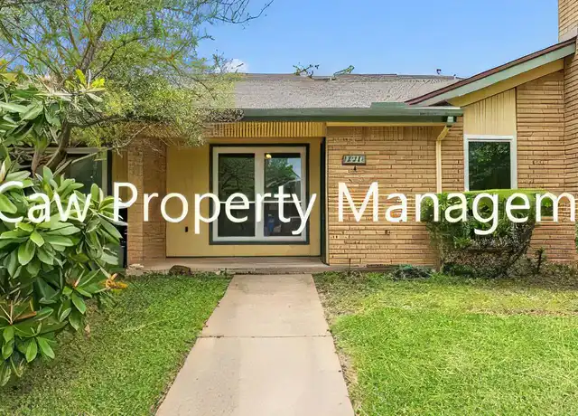 Property at 2326 Garden Park Ct, Arlington, TX, 76013, 2 beds, 2 baths, [object Object]