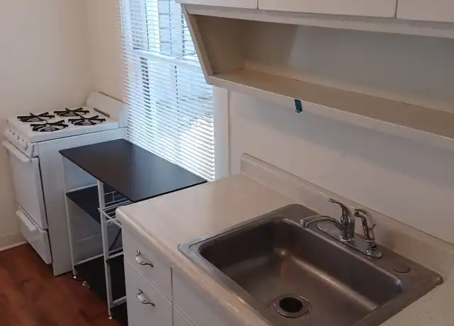Property at 221 N Orange St Unit 221-03, Orange, CA, 92866, 1 bed, 1 bath, [object Object]