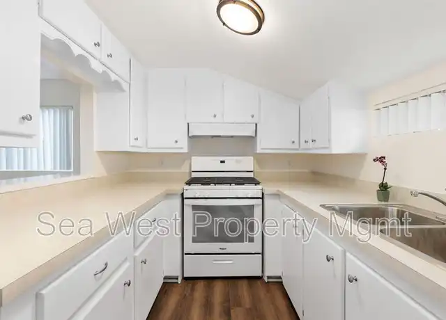Property at 2409 Newcastle Ave Unit B, Cardiff, CA, 92007, 1 bed, 1 bath, [object Object]