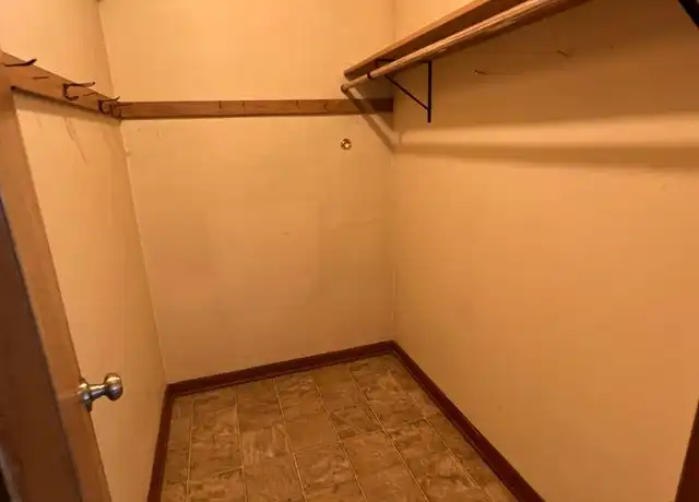 Property at 515 W Oak St Unit B, Sparta, WI, 54656, 2 beds, 1 bath, [object Object]