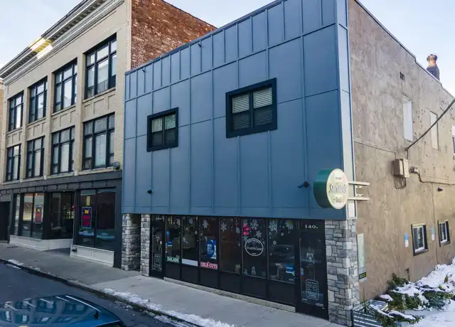 Property at 140 Clinton St, Schenectady, NY, 12305, 2 beds, 1 bath, [object Object]