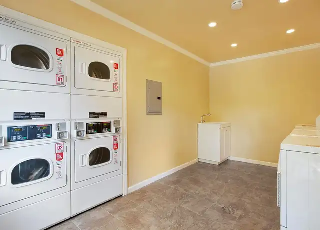 Photo of 100 Devon Ave, Pleasant Hill, CA 94523