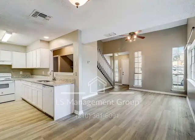 Property at 7523 Oak Chase Unit 1, San Antonio, TX, 78239, 3 beds, 2 baths, [object Object]