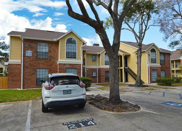 Property at 8714 Mallard Reserve Dr #104, Tampa, FL, 33614, 1 bed, 1 bath, [object Object]