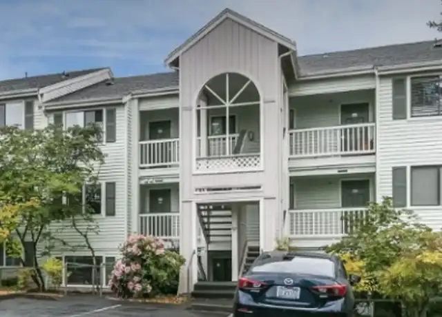 Property at 25005 98th Pl S, Kent, WA, 98030, 2 beds, 1 bath, [object Object]