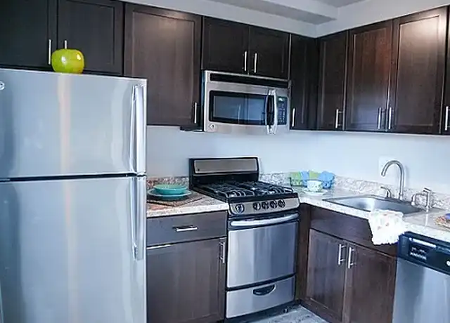 Property at 611 Park Ave, Baltimore, MD, 21201, 0 beds, 1 bath, [object Object]