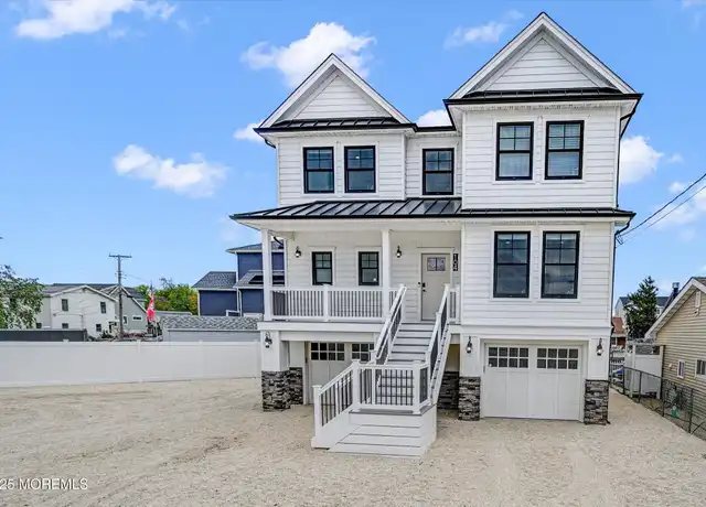Property at 104 Lawrence Dr, Manahawkin, NJ, 08050, 4 beds, 3.5 baths, [object Object]