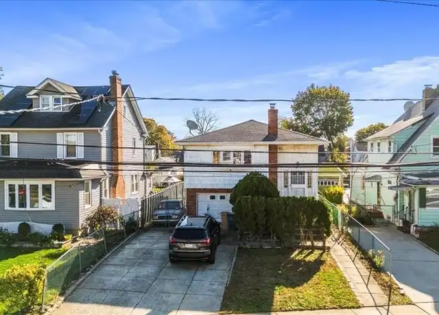 Property at 176 Windsor Pkwy Unit 1st fl, Hempstead, NY, 11550, 3 beds, 1 bath, [object Object]