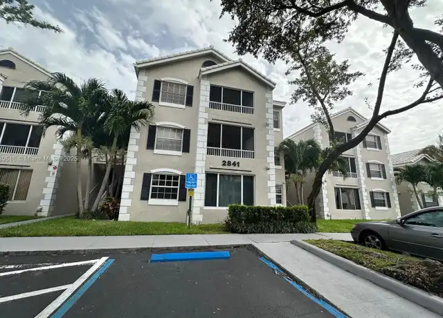 Property at 2841 N Oakland Forest Dr #205, Oakland Park, FL, 33309, 1 bed, 1 bath, [object Object]