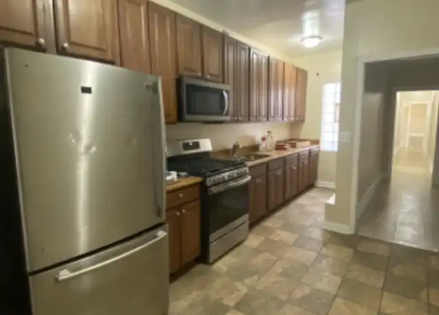 Property at 9010 S Commercial Ave Unit 2, Chicago, IL, 60617, 3 beds, 2 baths, [object Object]