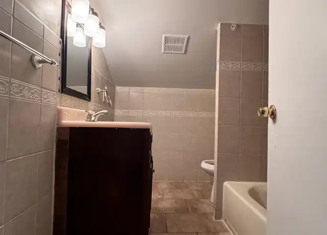 Property at 403 Calvin Ln, Rockville, MD, 20851, 1 bed, 1 bath, [object Object]