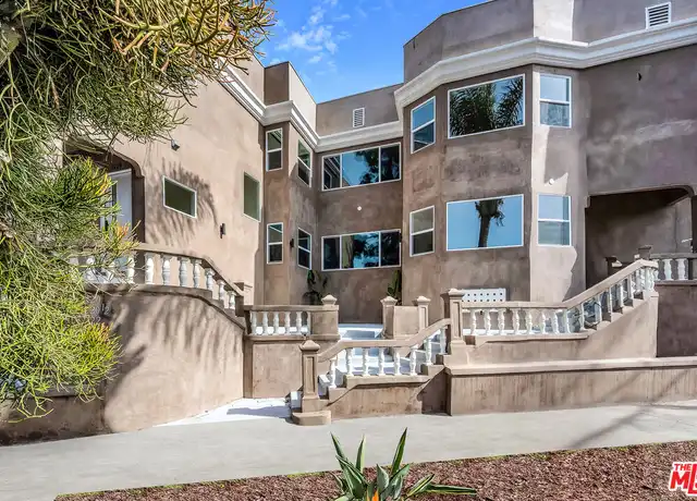 Property at 220 S Hoover St, Los Angeles, CA, 90004, 2 beds, 2 baths, [object Object]