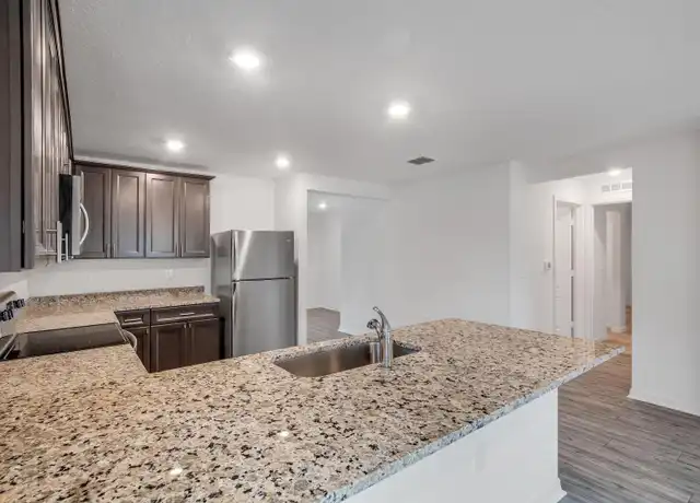 Property at 2 Frank Pl, Palm Coast, FL, 32137, 4 beds, 2 baths, [object Object]