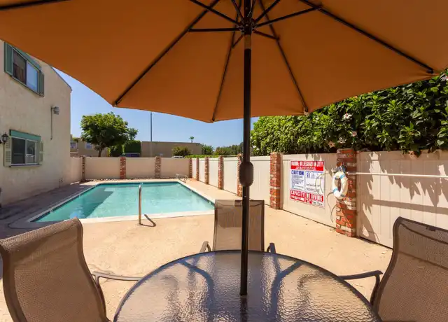 Property at 540 Naples St Unit 28, Chula Vista, CA, 91911, 2 beds, 1 bath, [object Object]