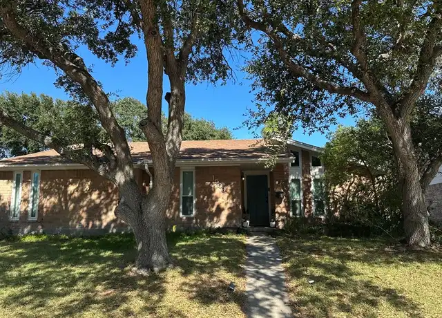 Property at 1506 Briar St, Portland, TX, 78374, 3 beds, 2 baths, [object Object]