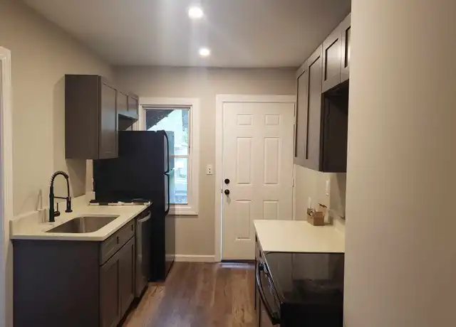 Property at 385 Church St N Unit 1, Concord, NC, 28025, 2 beds, 1 bath, [object Object]